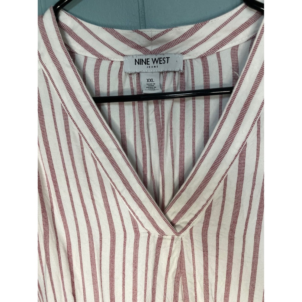Nine West  Blouse Womens XXL Red White Striped V-Neck Short Sleeve Excellent - Picture 3 of 6
